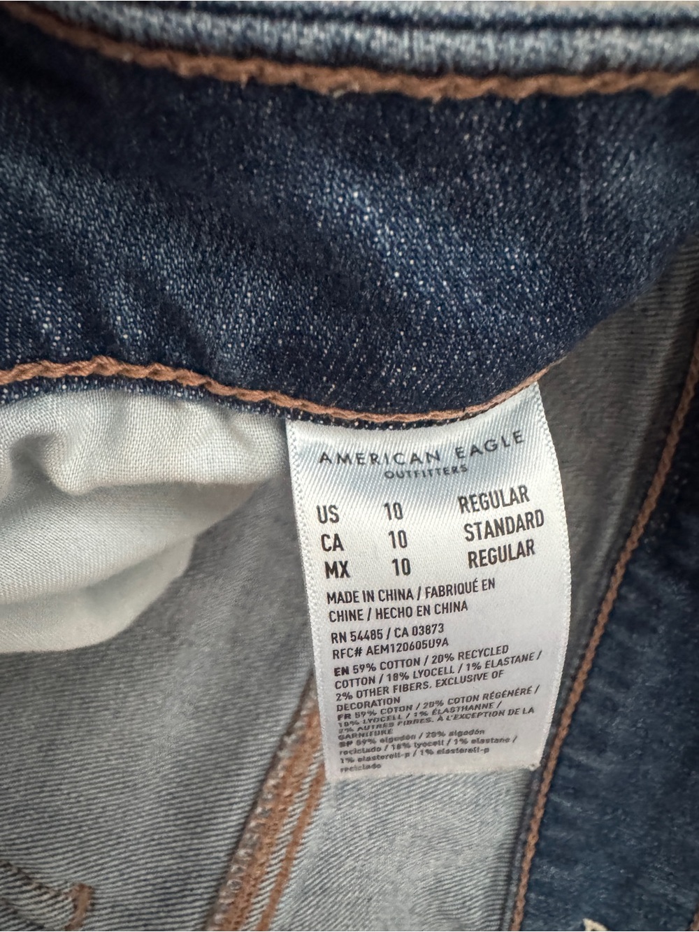 American Eagle Outfitters Distressed Dark Blue Wide-Leg Jeans - Picture 3 of 3